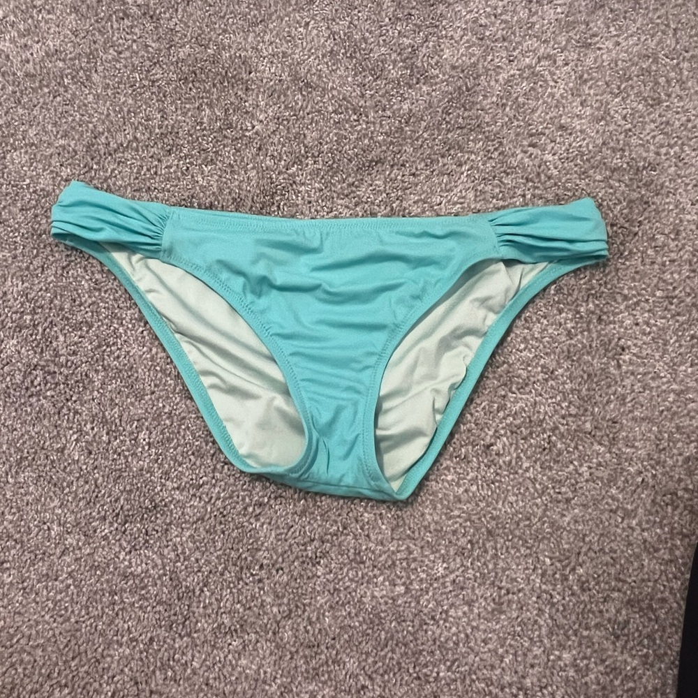 Victoria’s Secret bikini bottoms